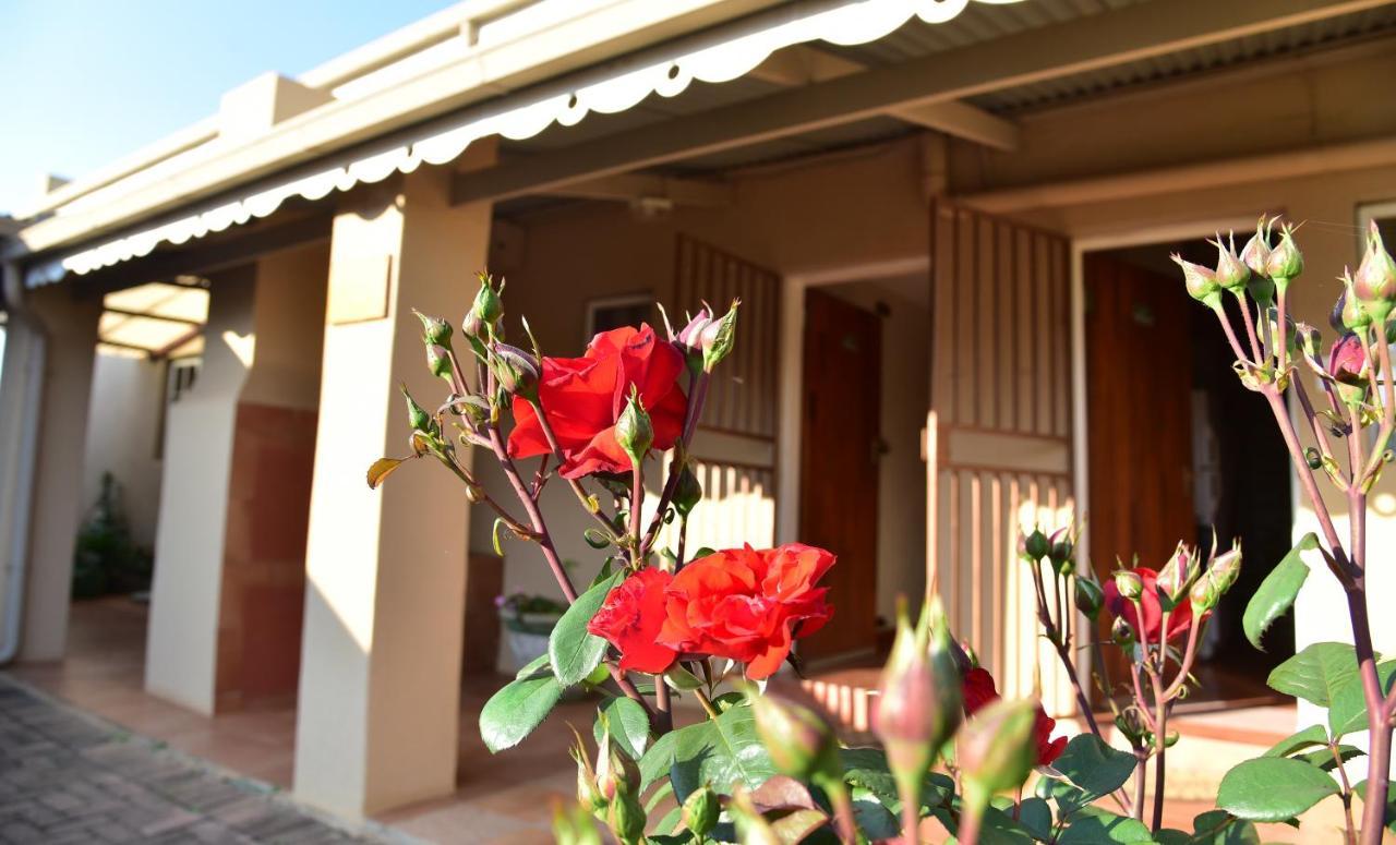 Villa Moria Peace Cottage Даллструм Экстерьер фото