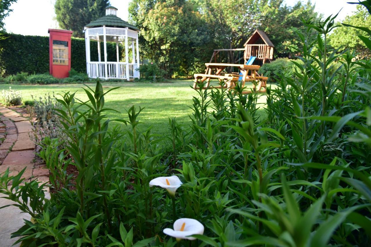 Villa Moria Peace Cottage Даллструм Экстерьер фото